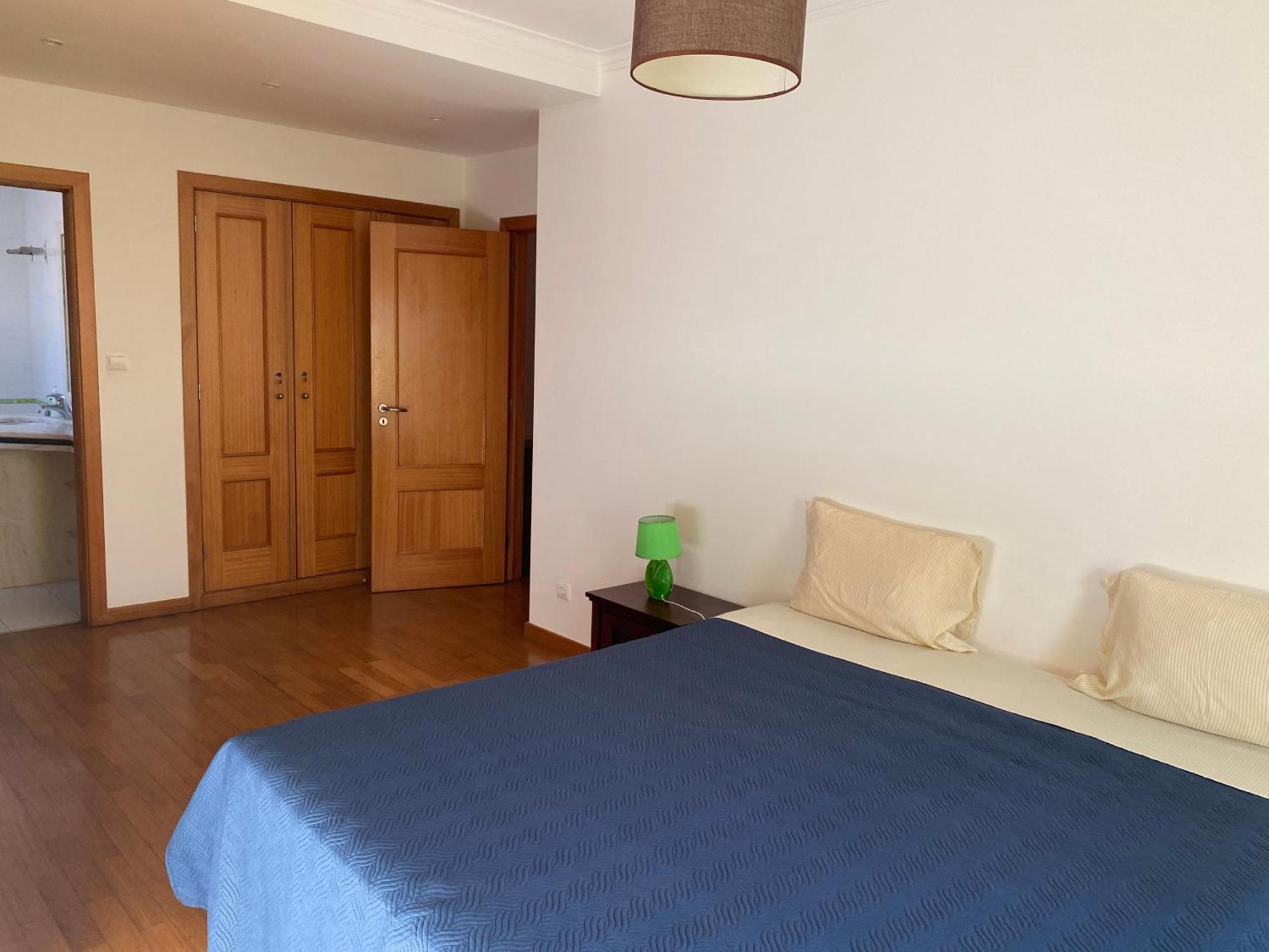 Apartamento Novo Muito Confortavel Com Vista Rio Algés Exteriér fotografie