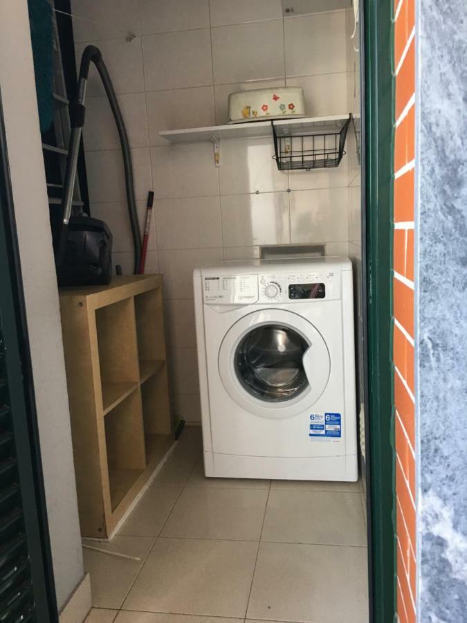 Apartamento Novo Muito Confortavel Com Vista Rio Algés Exteriér fotografie