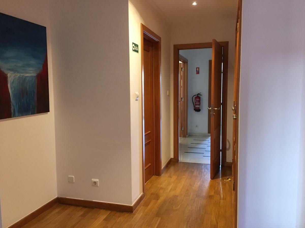 Apartamento Novo Muito Confortavel Com Vista Rio Algés Exteriér fotografie